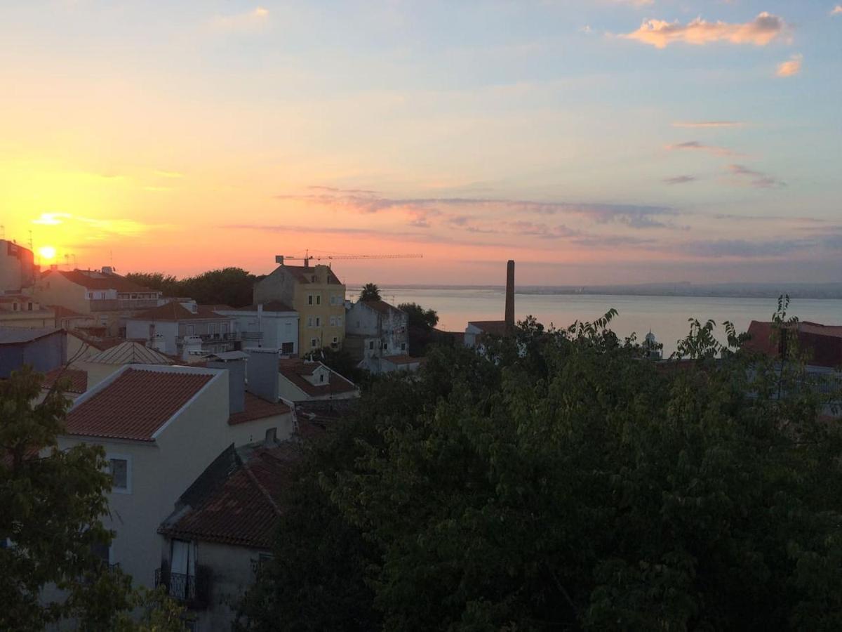 Alfama Chateau - Vue Exceptionelle - Charme - Calme Apartamento Lisboa